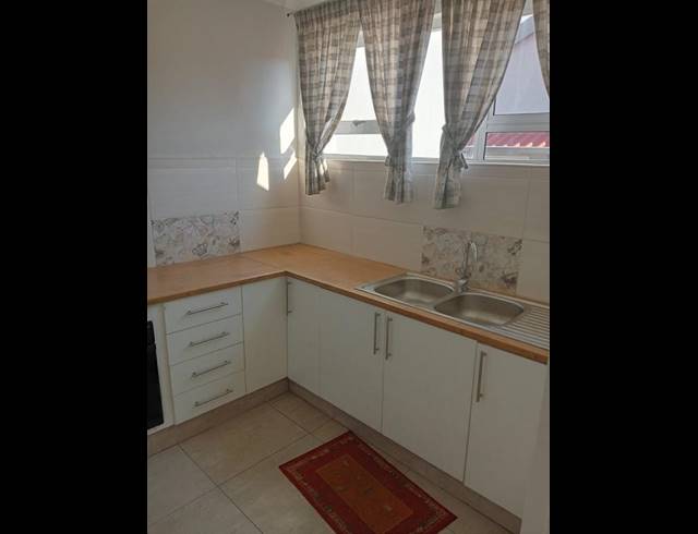 2 BEDROOM TOWNHOUSE FOR SALE IN SASOLBURG EXT 23